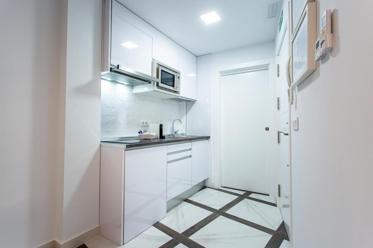 Apartamentos Hervas Suites エクステリア 写真
