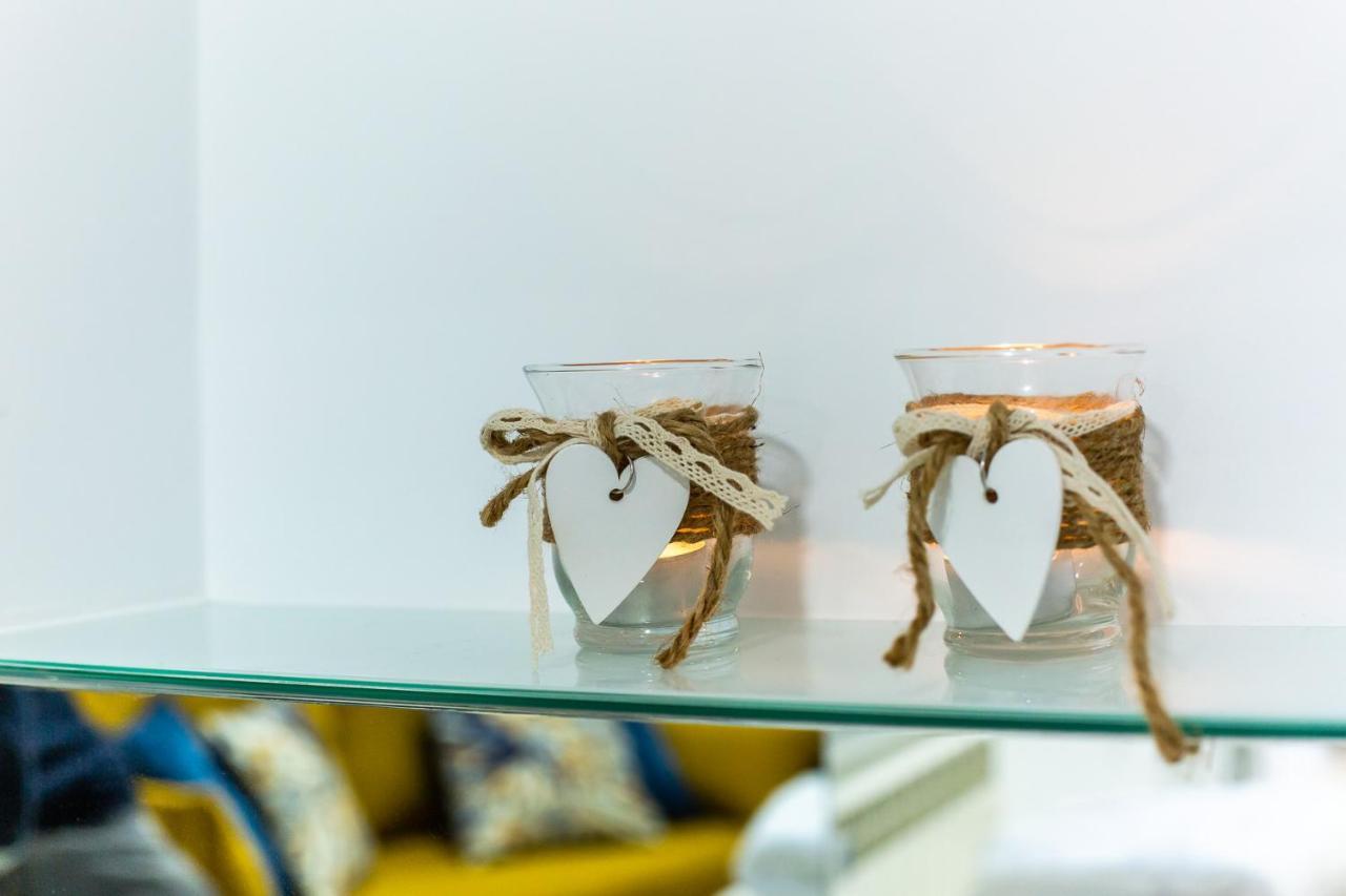 Apartamentos Hervas Suites エクステリア 写真