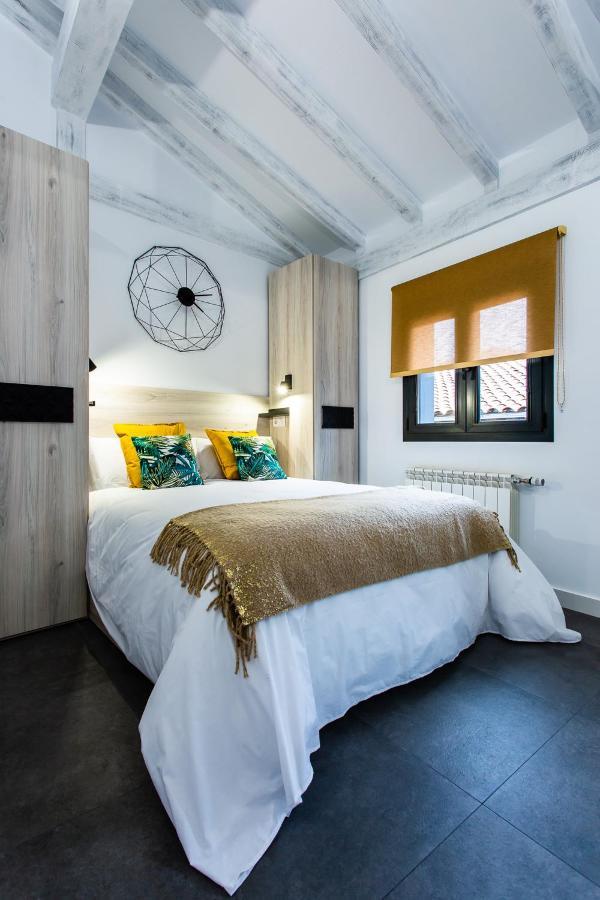 Apartamentos Hervas Suites エクステリア 写真