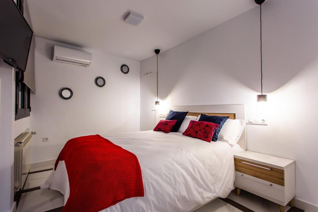 Apartamentos Hervas Suites エクステリア 写真