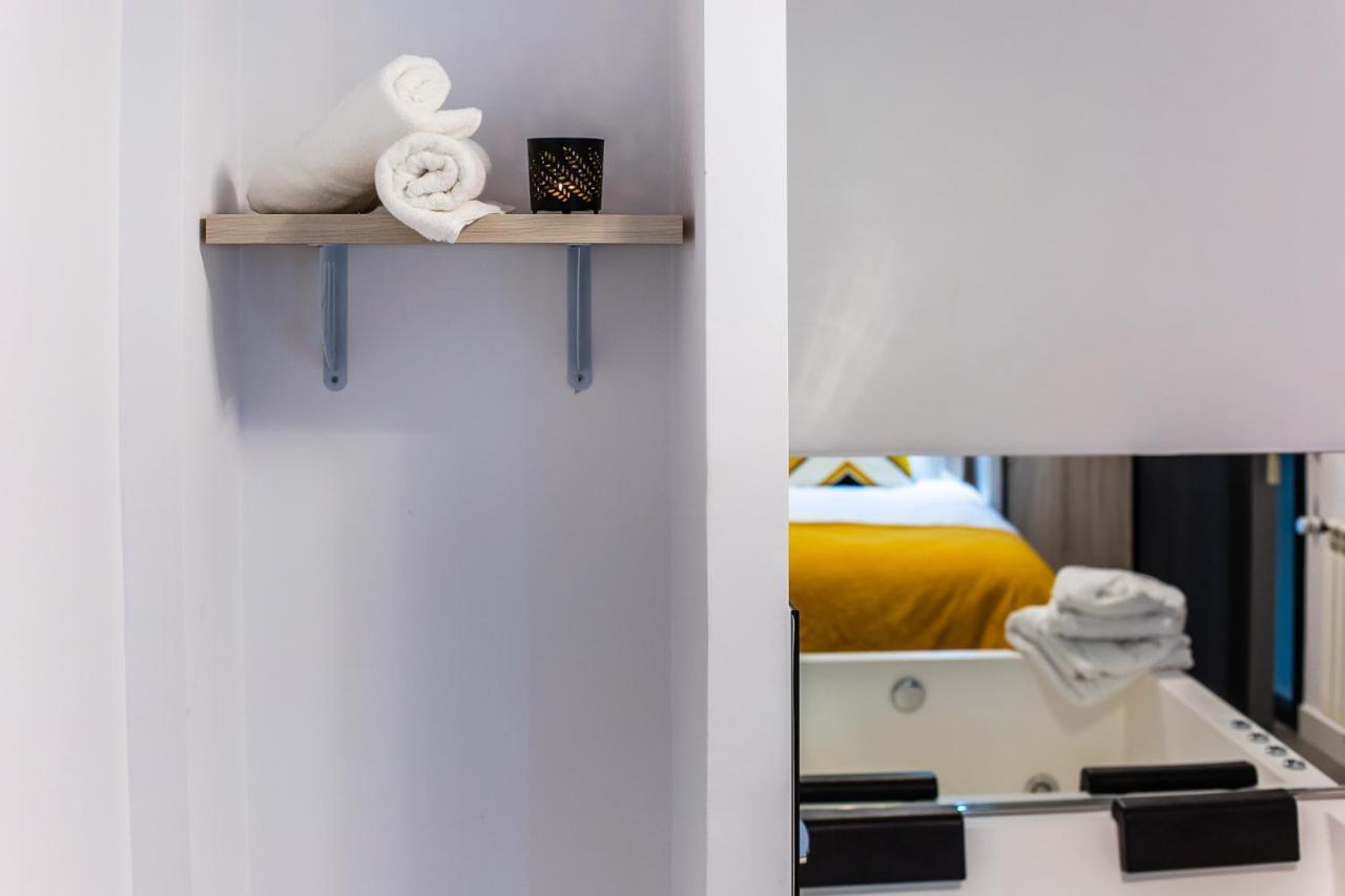 Apartamentos Hervas Suites エクステリア 写真