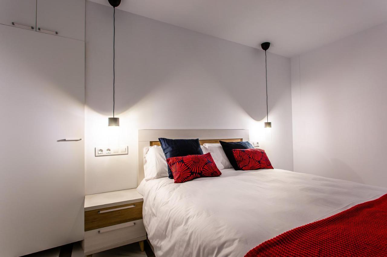 Apartamentos Hervas Suites エクステリア 写真